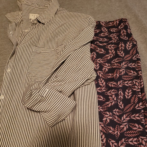 A New Day Soften fabric button down - Picture 4 of 4